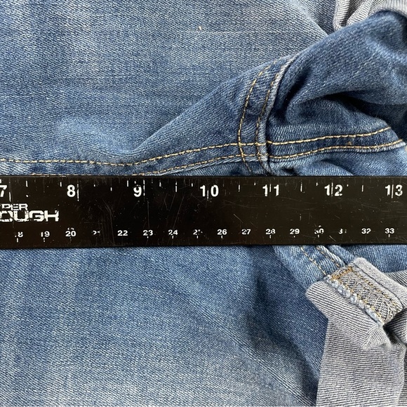 Wax Jean Women's Distressed Jean Shorts Size 2XL - Picture 6 of 7